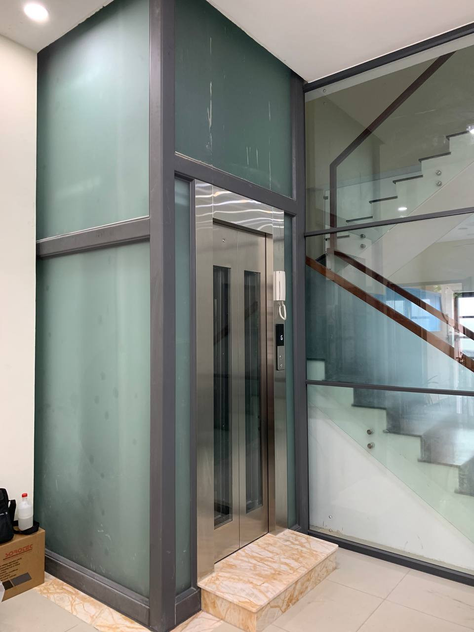 Homelift giải pháp cho nhà cải tạo lý tưởng nhà chú Toàn - Cityland, Gò Vấp