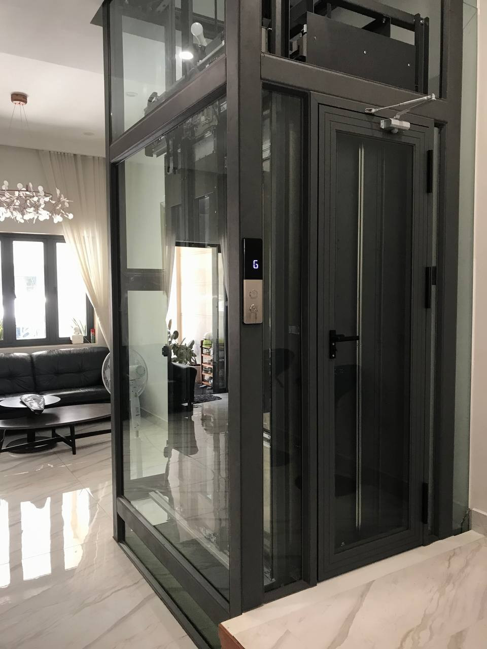 Giá thang máy mini trên thị trường hiện nay